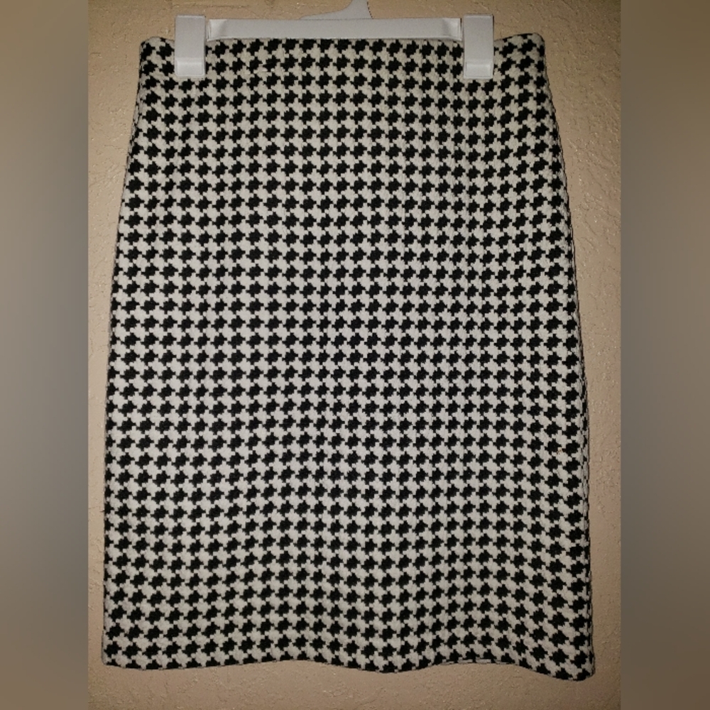 Philosophy Black and White Patterned Skirt